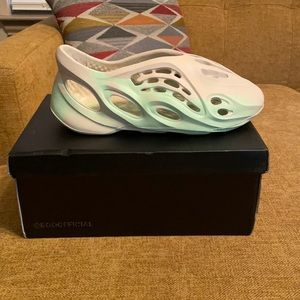 Yeezy inspired foam runners!!!